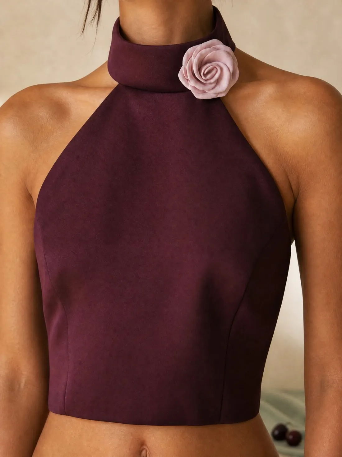 Rosette Halter Shell — Detail