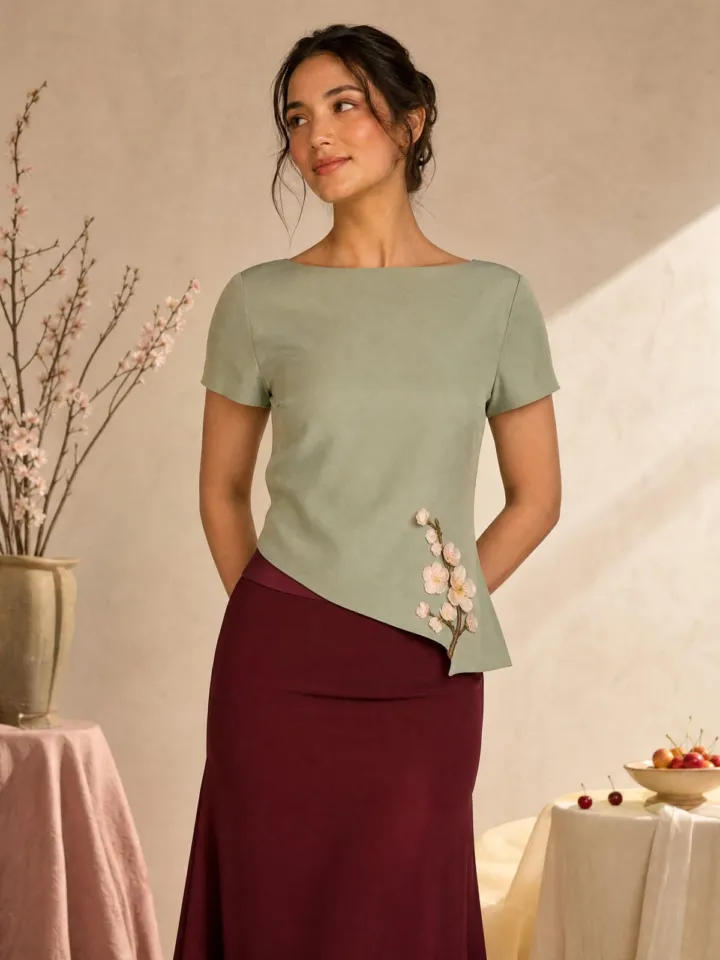 Garden Hem Petal Top